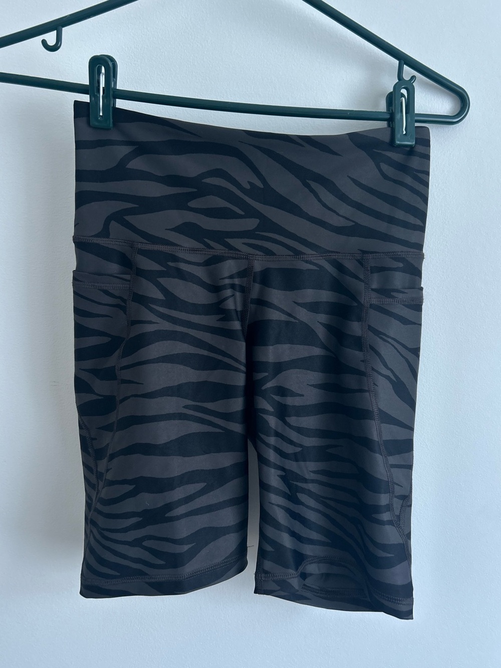 Old Navy Active Gray & Black Zebra Print Bike Shorts